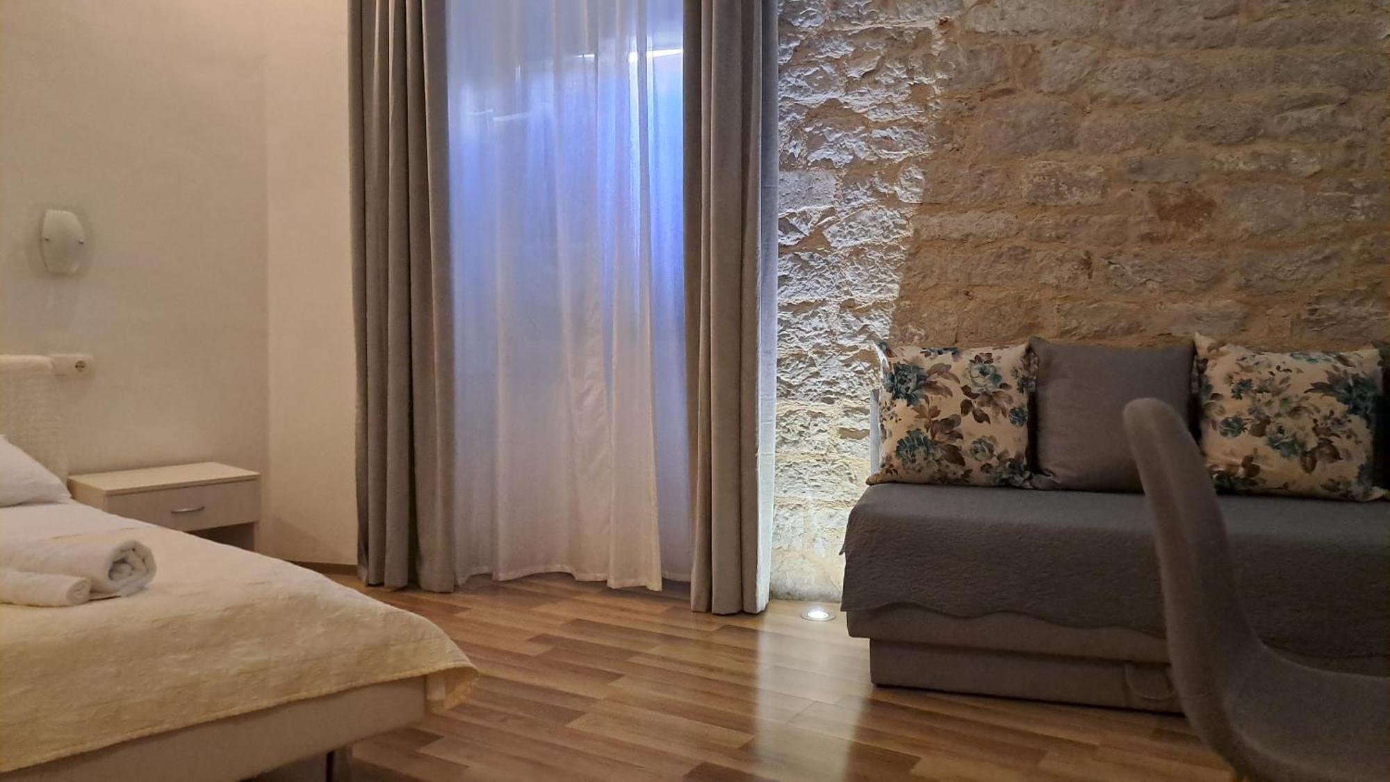 Medulic Palace Rooms & Apartments Šibenik Exterior foto